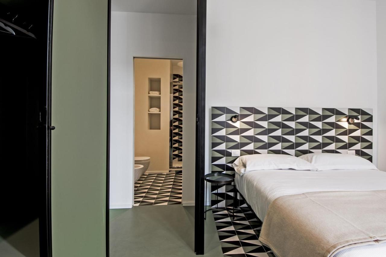 Toraldo Suites - Dimore Partenopee เนเปิลส์ ภายนอก รูปภาพ
