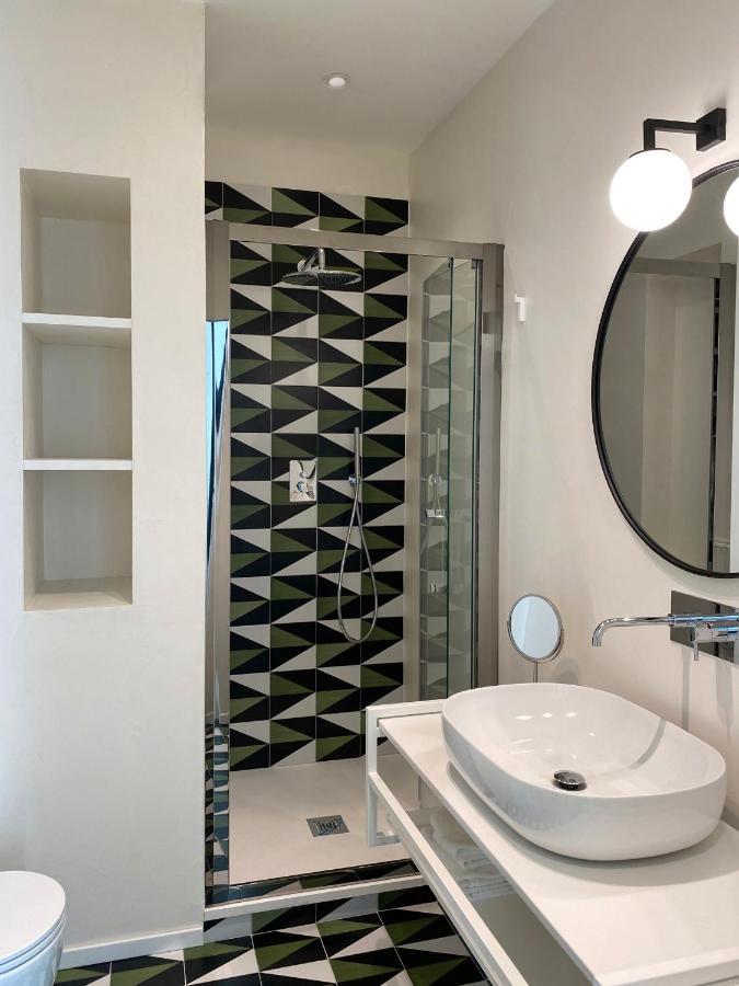 Toraldo Suites - Dimore Partenopee เนเปิลส์ ภายนอก รูปภาพ